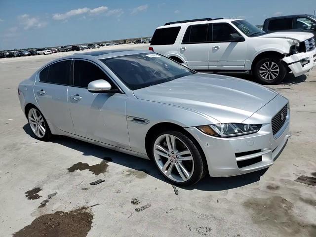 2017 Jaguar Xe Premium VIN: SAJAD4BV4HA973785 Lot: 67069954