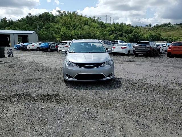 2020 Chrysler Pacifica Touring L VIN: 2C4RC1BG2LR239915 Lot: 65023184