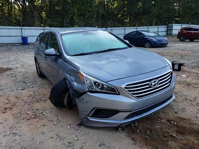 2017 Hyundai Sonata Se VIN: 5NPE24AF3HH511887 Lot: 68930024