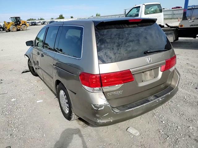 2008 Honda Odyssey Lx VIN: 5FNRL38248B079188 Lot: 68136284