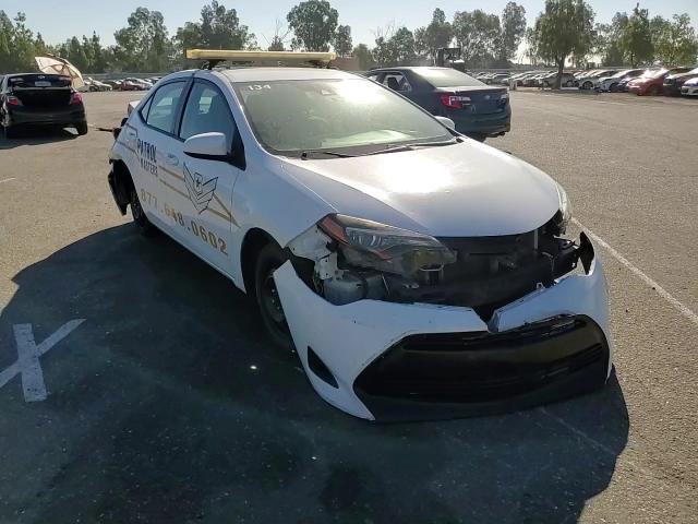 2018 Toyota Corolla L VIN: 5YFBURHE6JP840020 Lot: 67957174