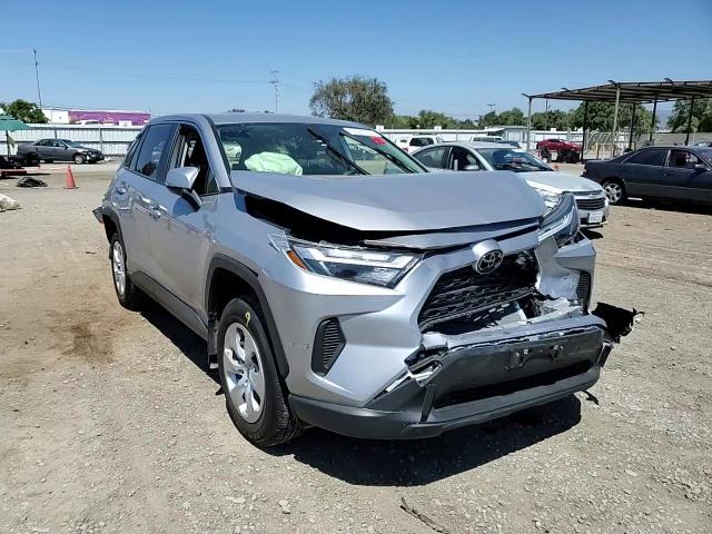 2023 Toyota Rav4 Le VIN: JTMG1RFV0PD098193 Lot: 69033374