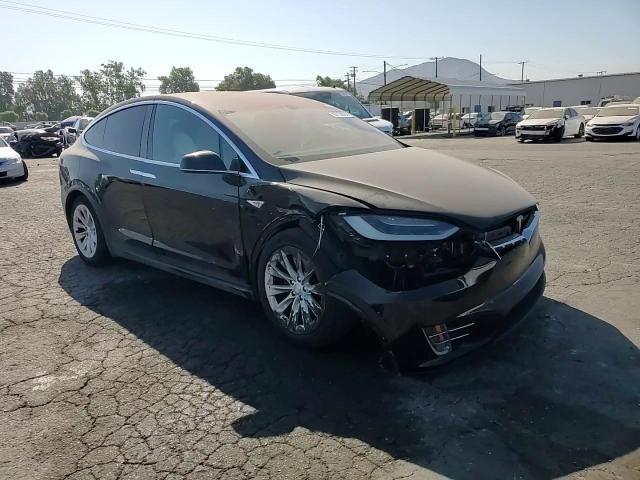 2016 Tesla Model X VIN: 5YJXCBE26GF015478 Lot: 66132984