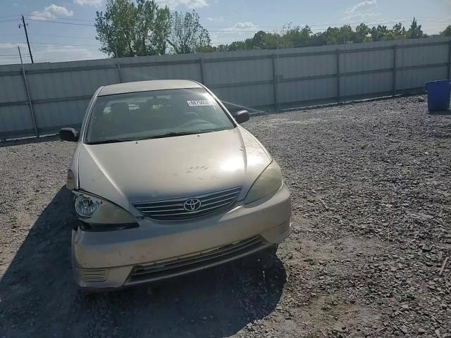 2006 Toyota Camry - Image 10