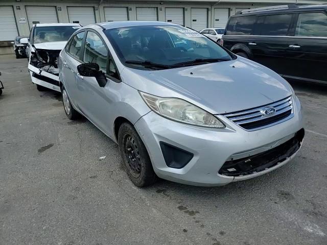 2013 Ford Fiesta Se VIN: 3FADP4BJ8DM205357 Lot: 70623755
