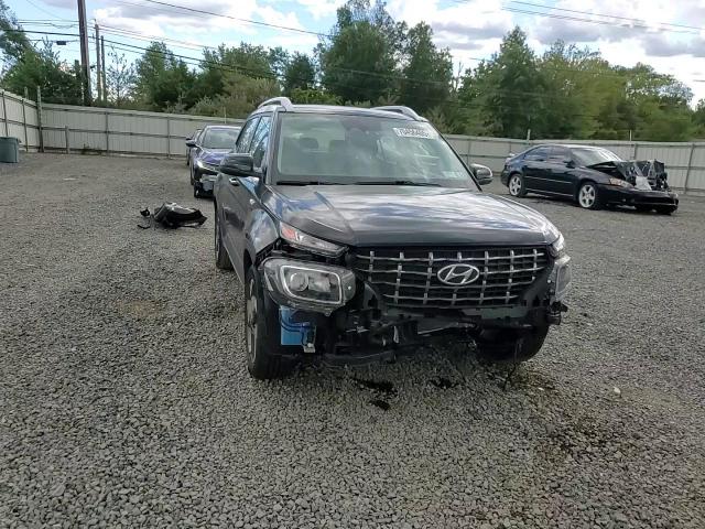 2023 Hyundai Venue Sel VIN: KMHRC8A33PU268044 Lot: 70456405