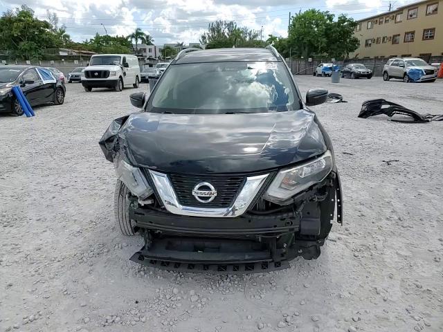 2017 Nissan Rogue S VIN: JN8AT2MT1HW131379 Lot: 69398355