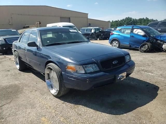 2007 Ford Crown Victoria Police Interceptor VIN: 2FAFP71W17X123079 Lot: 70345665