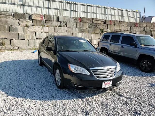 2013 Chrysler 200 Touring VIN: 1C3CCBBB4DN580428 Lot: 69232495