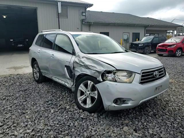 2008 Toyota Highlander Sport VIN: JTEDS43A582000921 Lot: 69938265