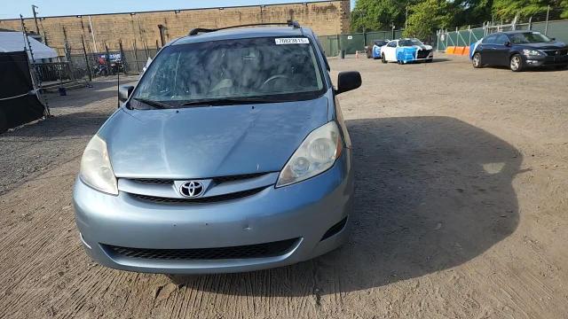 2008 Toyota Sienna Ce VIN: 5TDZK23C38S195572 Lot: 70823815