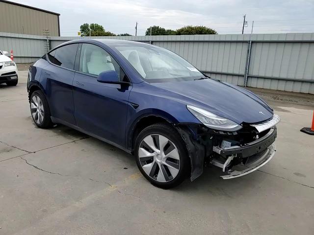 2023 Tesla Model Y VIN: 7SAYGDEE5PA093684 Lot: 69074175