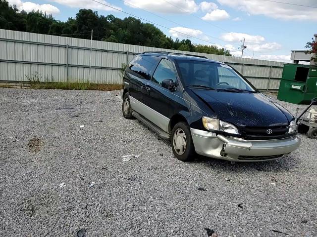 1999 Toyota Sienna Le VIN: 4T3ZF13C7XU089816 Lot: 70106345