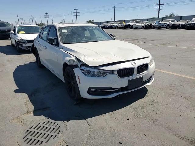 2018 BMW 330 Xi VIN: WBA8D9C55JA615011 Lot: 69638275