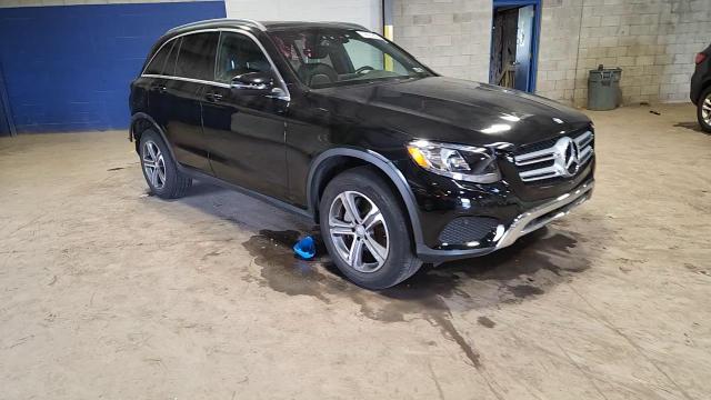 2017 Mercedes-Benz Glc 300 4Matic VIN: WDC0G4KB0HF134043 Lot: 70672495