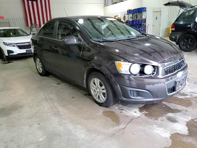 2016 Chevrolet Sonic Lt VIN: 1G1JC5SH0G4120842 Lot: 69886175
