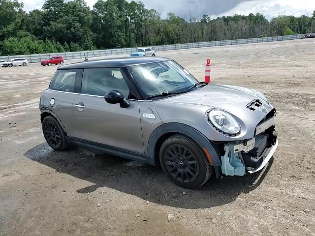 2018 Mini Cooper S VIN: WMWXP7C54J2A49170 Lot: 68744465
