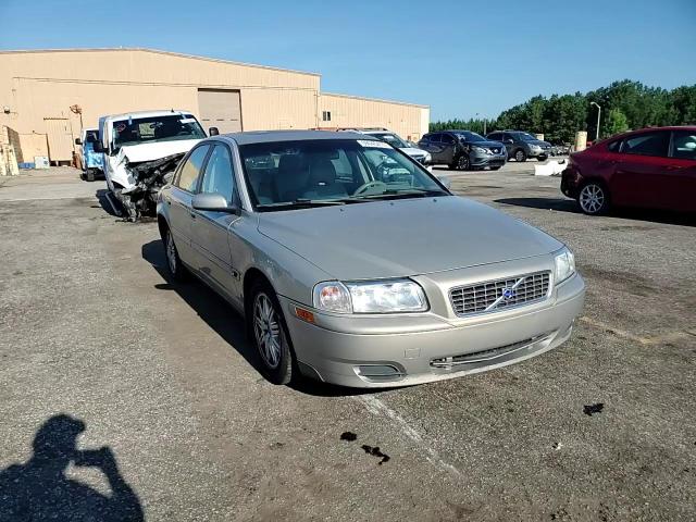 2004 Volvo S80 2.5T VIN: YV1TS59H041372770 Lot: 69045415