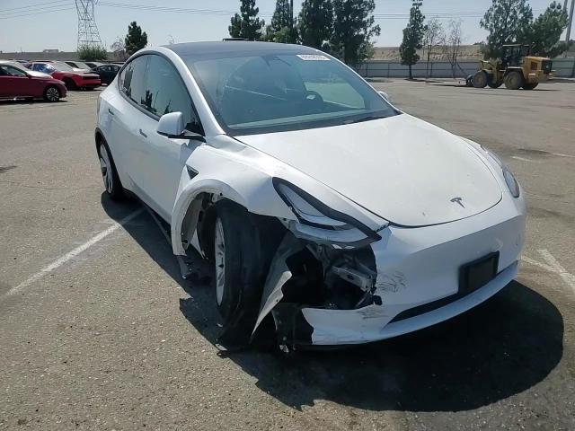 2022 Tesla Model Y VIN: 7SAYGDEE8NF361174 Lot: 69248595