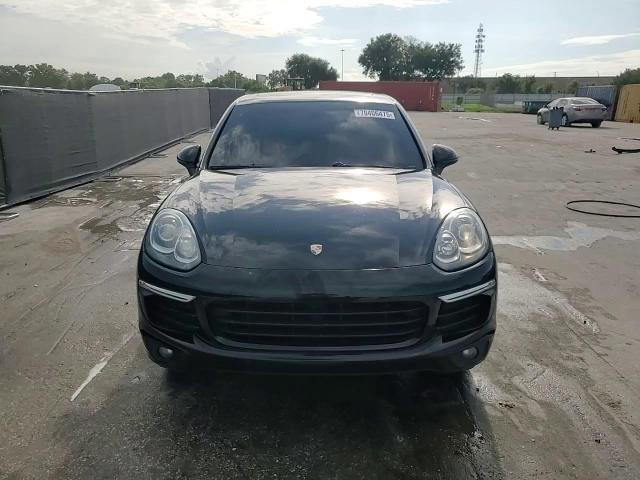 2016 Porsche Cayenne VIN: WP1AA2A27GLA11131 Lot: 70406475