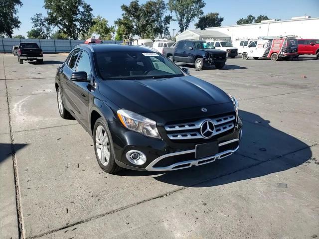 2018 Mercedes-Benz Gla 250 4Matic VIN: WDCTG4GB6JJ415627 Lot: 69538155