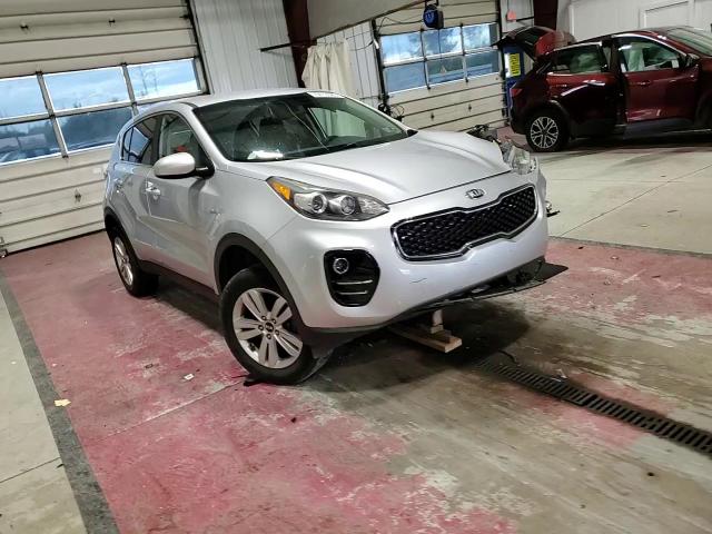 2017 Kia Sportage Lx VIN: KNDPMCAC7H7126811 Lot: 70413585
