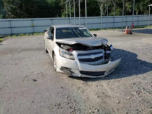 2013 Chevrolet Malibu Ls VIN: 1G11B5SA6DF187645 Lot: 70382395