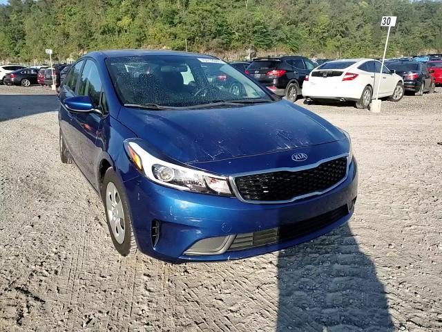 2017 Kia Forte Lx VIN: 3KPFK4A72HE159984 Lot: 70712845