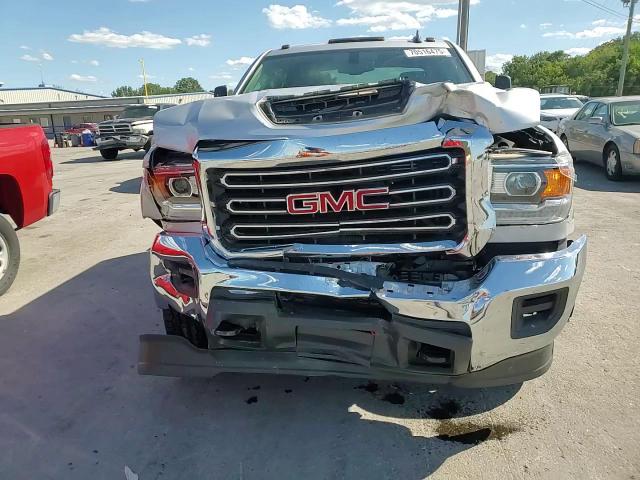 2019 GMC Sierra K2500 Heavy Duty VIN: 1GT12NEY2KF272138 Lot: 70516475