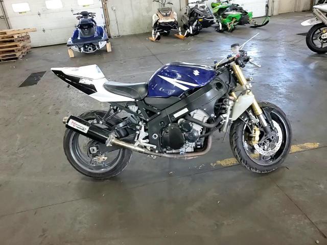 2005 Suzuki Gsx-R600 K VIN: JS1GN7CA852114640 Lot: 70053155