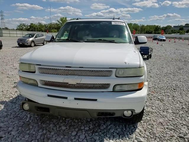 2003 Chevrolet Tahoe K1500 VIN: 1GNEK13Z53R136227 Lot: 70632475