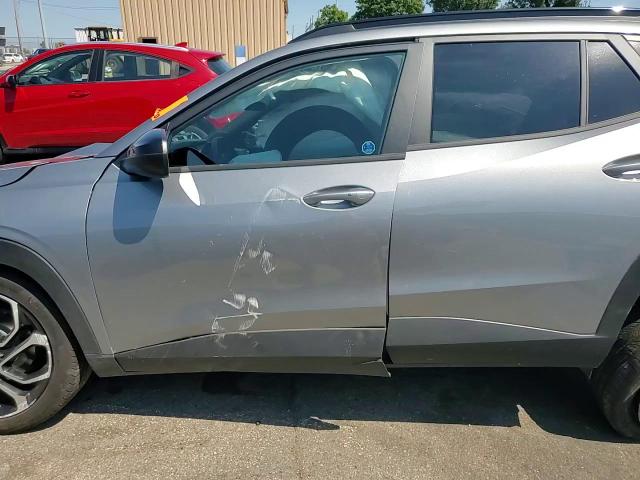 2025 Chevrolet Trax 2Rs VIN: KL77LJEP4SC269649 Lot: 69222185