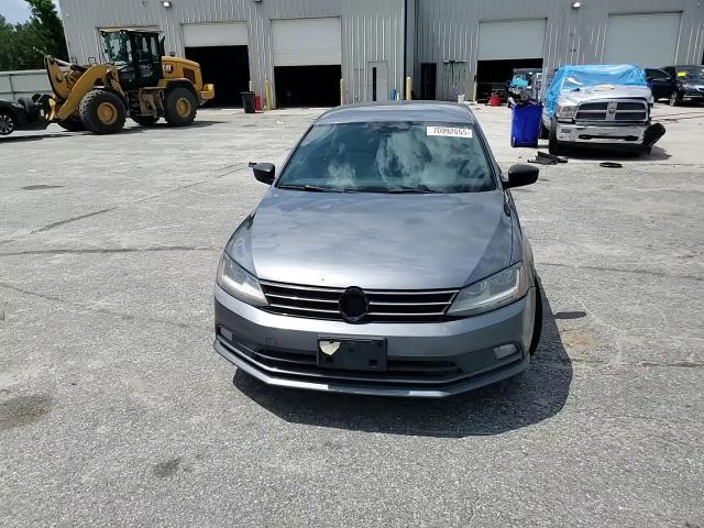 2017 Volkswagen Jetta Sport VIN: 3VWD17AJ3HM302869 Lot: 70092655