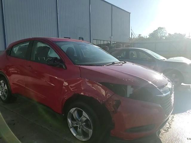 2017 Honda Hr-V Lx VIN: 3CZRU5H32HG710199 Lot: 70291065