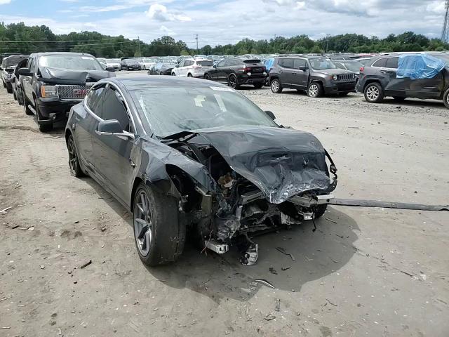 2019 Tesla Model 3 VIN: 5YJ3E1EA2KF410406 Lot: 69843435