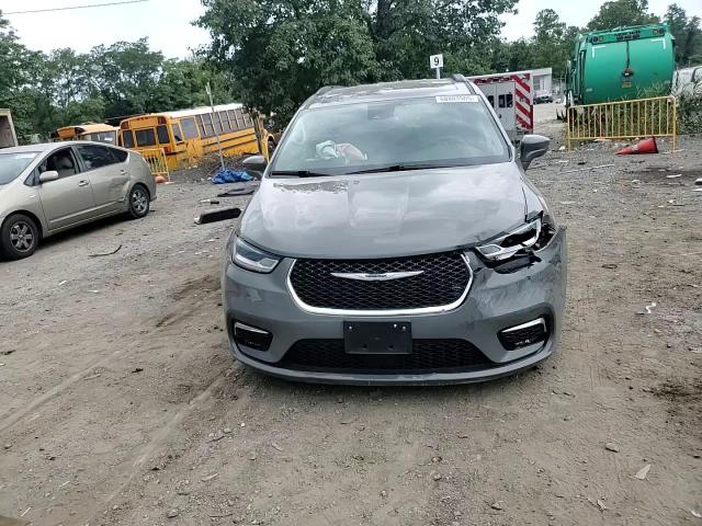 2022 Chrysler Pacifica Touring L VIN: 2C4RC1BG8NR179285 Lot: 68883505