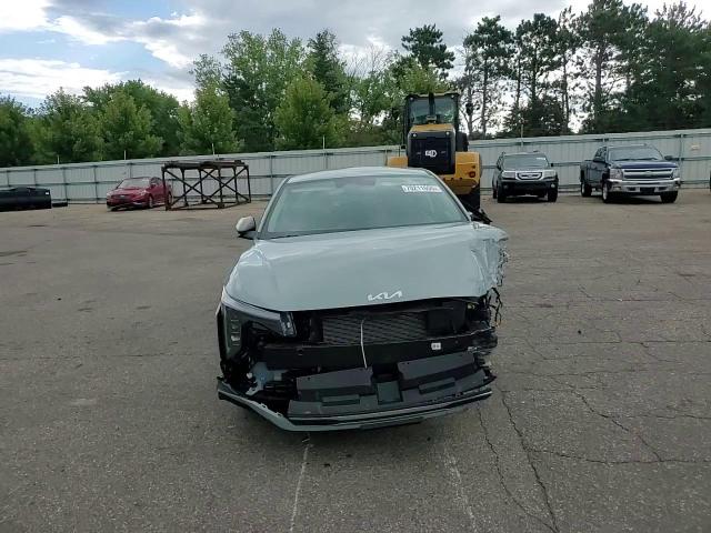 2025 Kia K4 Lx VIN: 3KPFT4DE7SE042884 Lot: 70211655