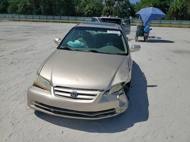 2001 Honda Accord Ex VIN: 1HGCG66871A148166 Lot: 67564425