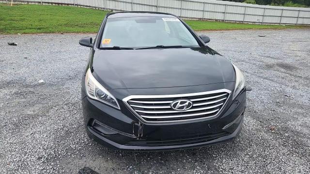 2015 Hyundai Sonata Se VIN: 5NPE24AF2FH145028 Lot: 68375195