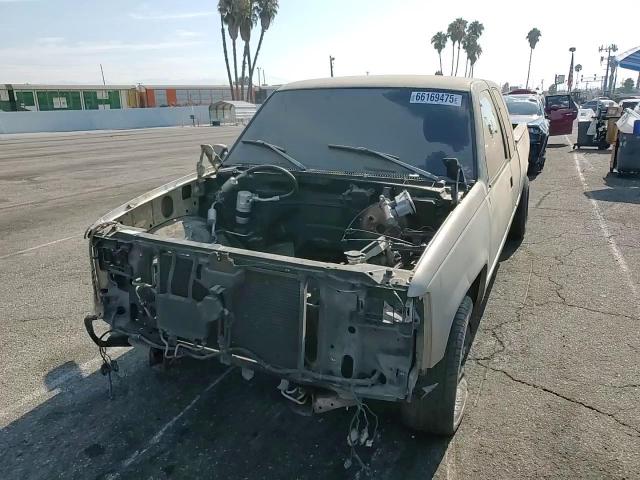 1997 GMC Sierra C1500 VIN: 2GTEC19R8V1527235 Lot: 66169475