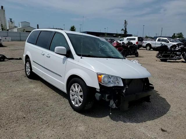 2016 Chrysler Town & Country Touring VIN: 2C4RC1BG2GR290238 Lot: 69406895