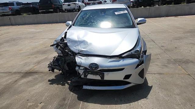 2017 Toyota Prius VIN: JTDKBRFUXH3574519 Lot: 69021985