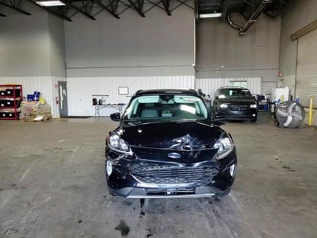 2021 Ford Escape Titanium VIN: 1FMCU9J96MUB35609 Lot: 67871775