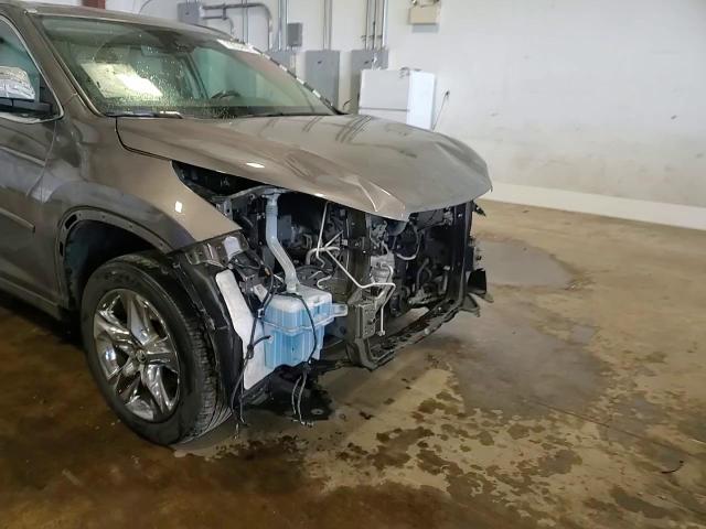 2019 Toyota Highlander Limited VIN: 5TDDZRFH6KS978317 Lot: 70534495