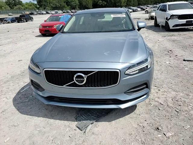 2018 Volvo S90 T5 Momentum VIN: LVY982MK4JP018686 Lot: 70097335