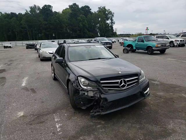 2014 Mercedes-Benz C 350 VIN: WDDGF5HB4EA938767 Lot: 67723665