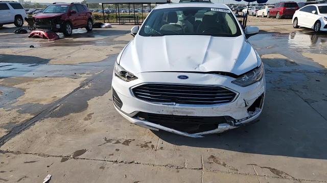 2019 Ford Fusion Se VIN: 3FA6P0LU3KR206300 Lot: 69317695