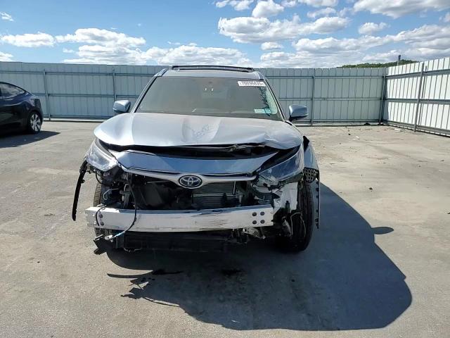 2021 Toyota Highlander Hybrid Xle VIN: 5TDGBRCH3MS061554 Lot: 70096835