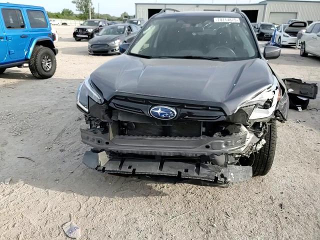 2022 Subaru Forester Premium VIN: JF2SKAEC5NH477870 Lot: 70214875