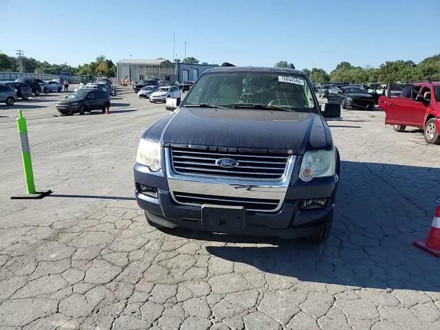 2008 Ford Explorer Xlt VIN: 1FMEU73E28UB29013 Lot: 70994345